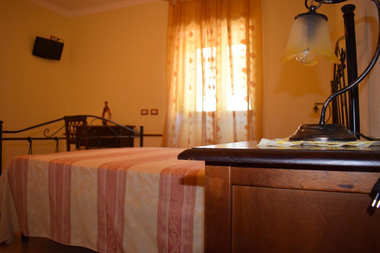 Country House B&B Antica Dimora Del Sole Camerota Exterior foto